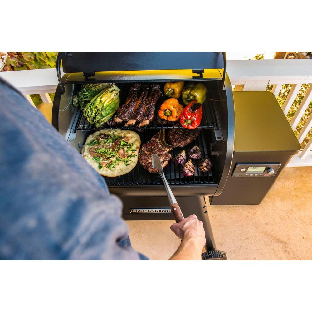 Traeger Ironwood 650 Pelletgrill - Hilles.no