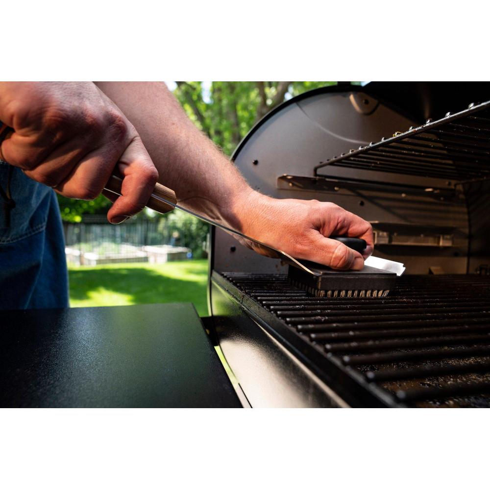 Traeger Grillbørste – (BAC537 BBQ Cleaning Brush) - Hilles.no