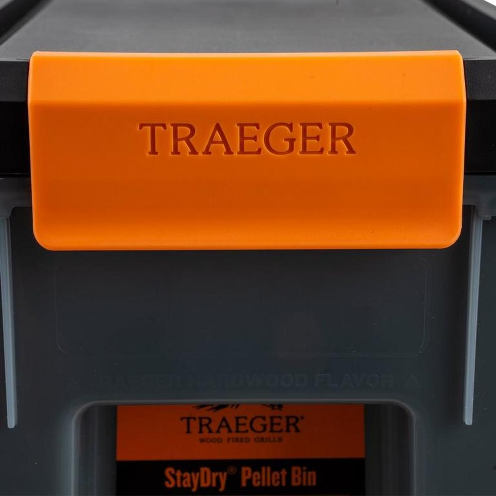 Pelletbøtte med lokk - Traeger StayDRY Pellet Bin - Hilles.no