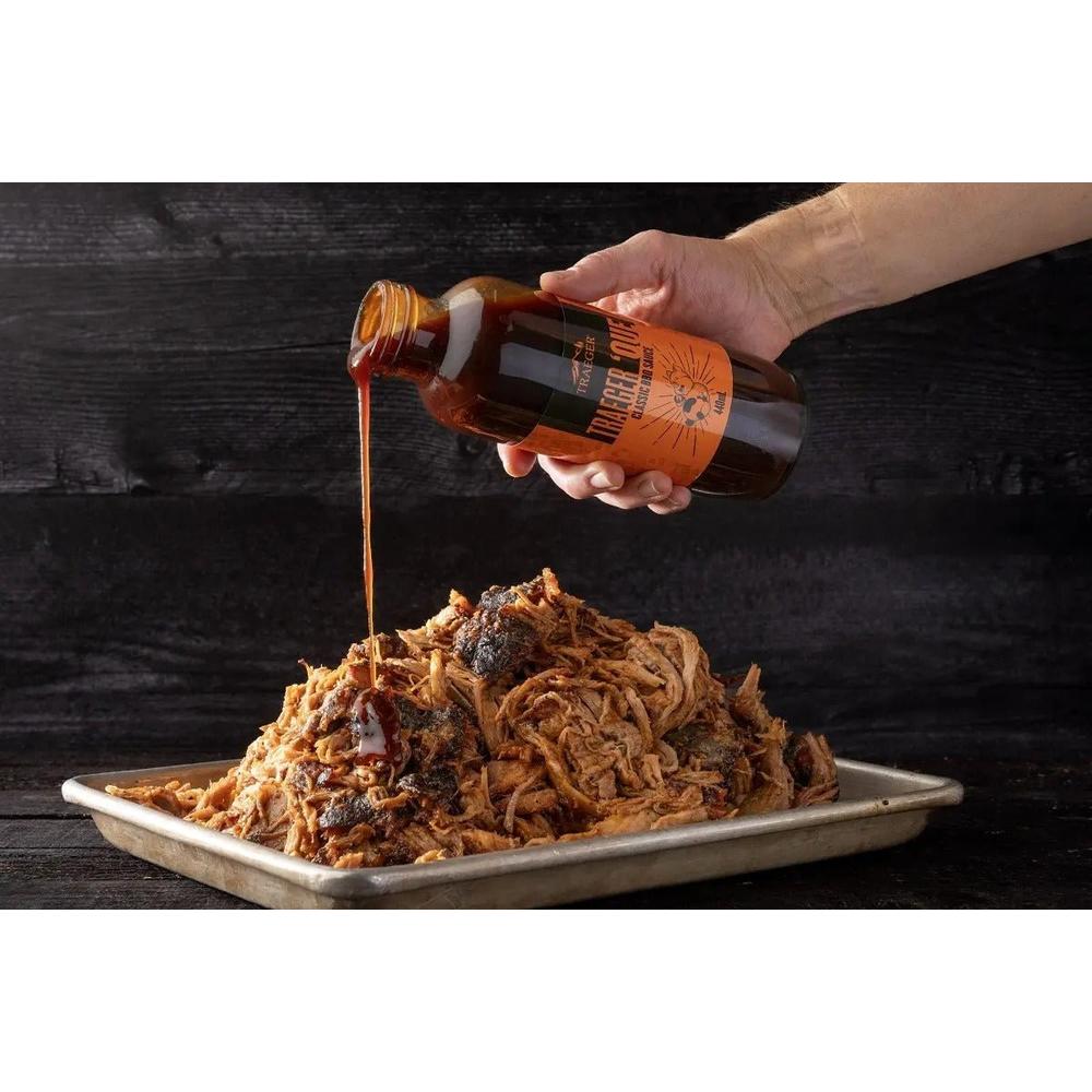 Traeger Que BBQ - saus 440 ml – klassisk grillsmak med sødme og røykaroma - Hilles.no